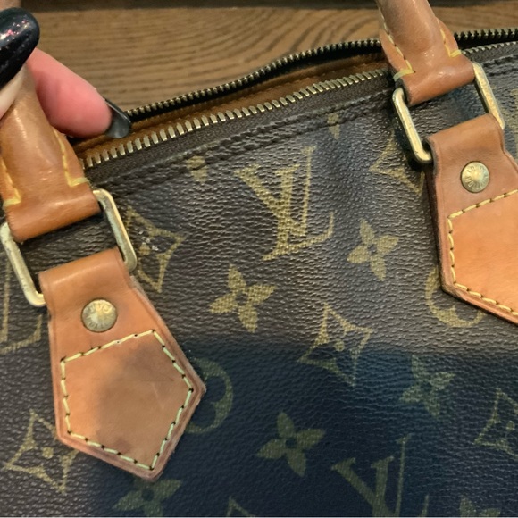 Louis Vuitton Alma Purse - Picture 11 of 11